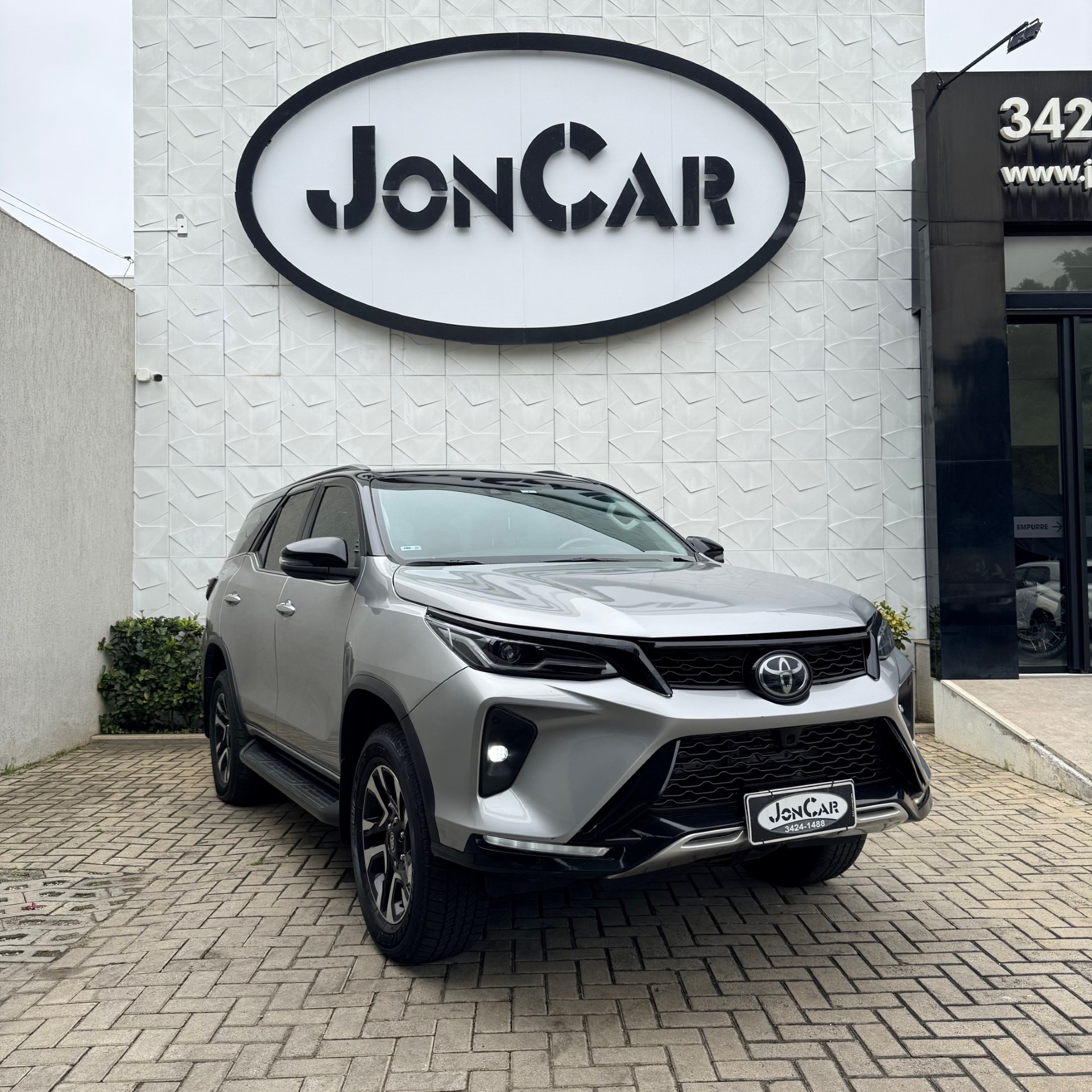 TOYOTA SW4 SRX 2.8 TURBO AUT 4X4 7L