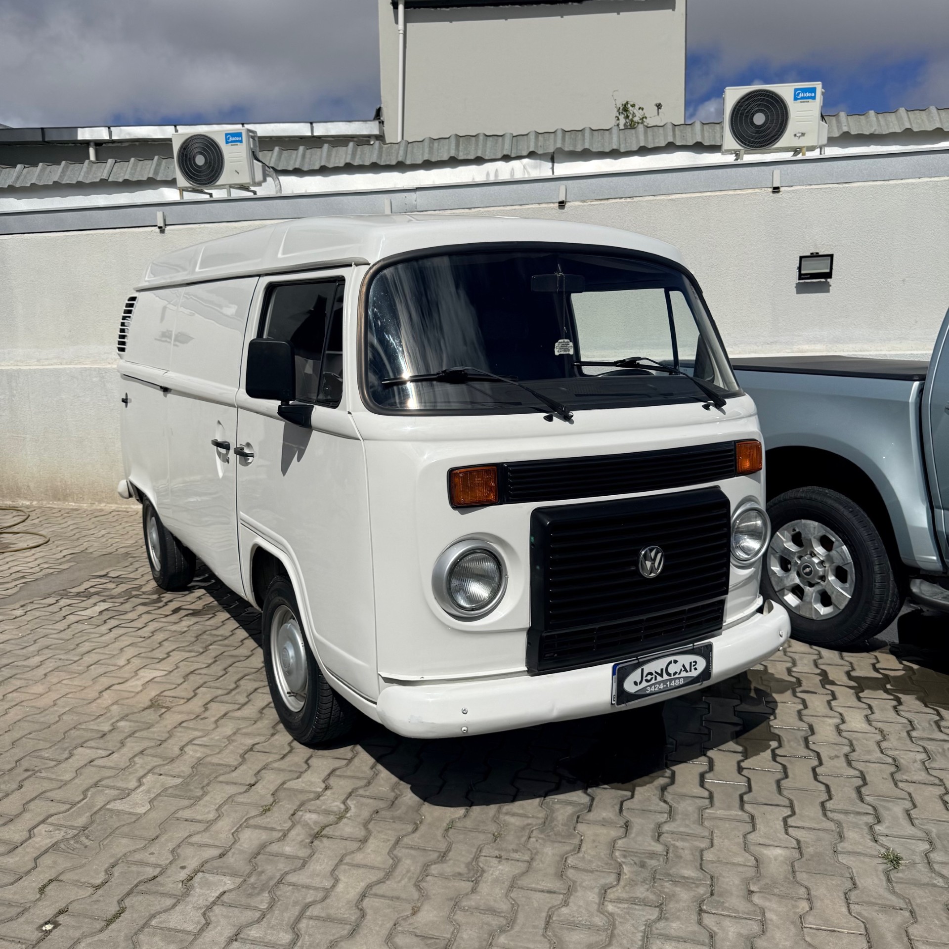 VOLKSWAGEN KOMBI FURGÃO 1.4